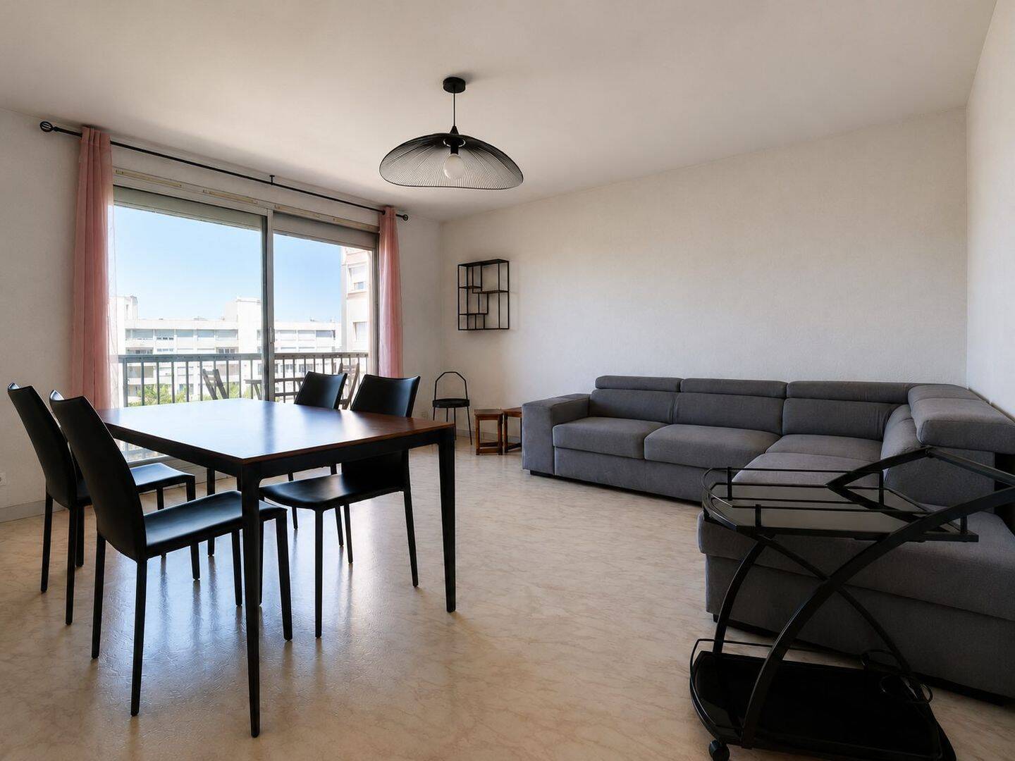 Appartement 4 pièces 80 m² · à Dijon · 80,1 m² · 1 200 €/mois