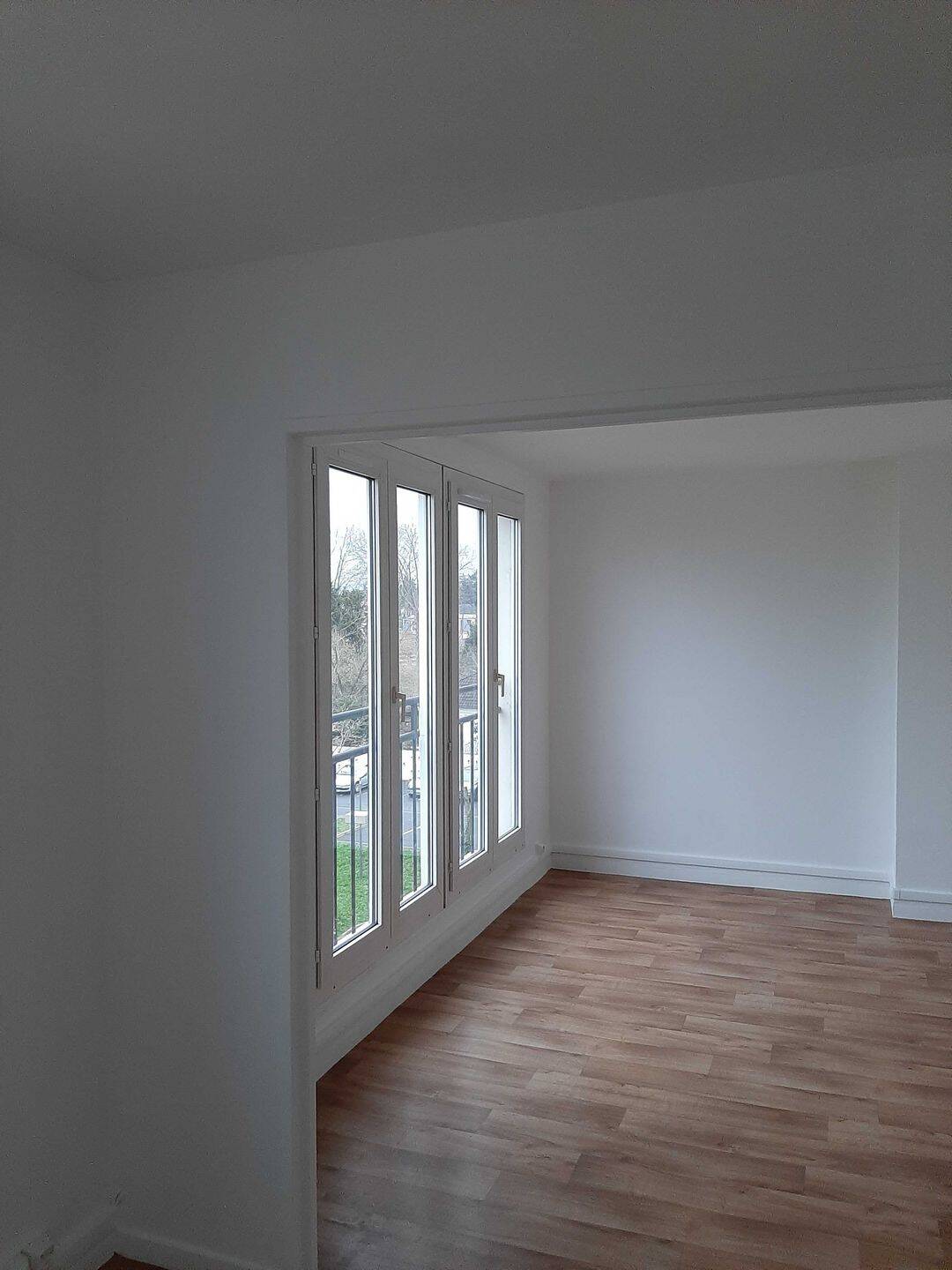 Appartement 4 pièces 63 m² · à Chatou · 63 m² · 1 167 €