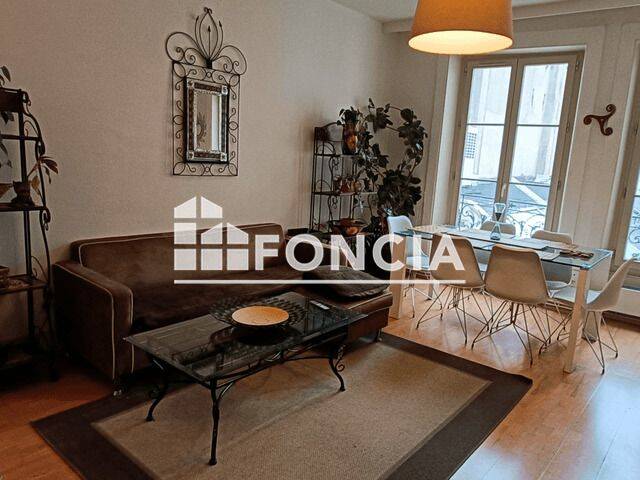 Appartement 4 pièces 108 m² · à Besançon · 108 m² · 895 €