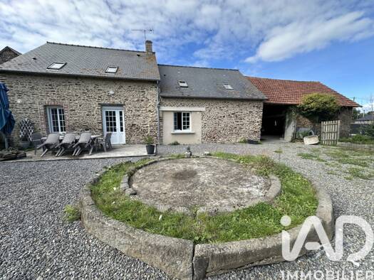 Maison de plain-pied à vendre 260 000 € 7 pièces 5 chambres 138 m² 3 992 m² de terrain Pontorson 50170