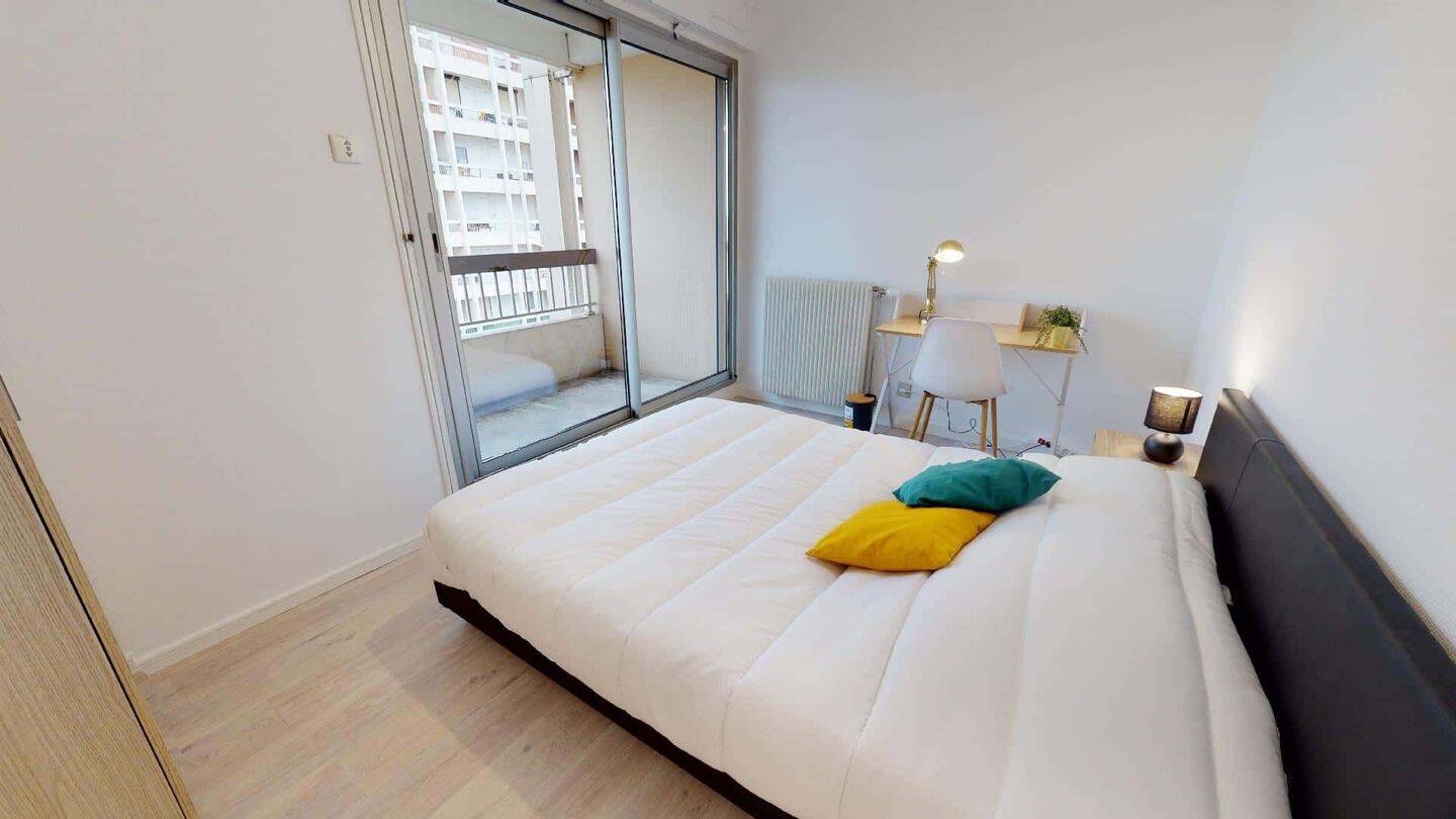 Appartement 1 pièce 15 m² · à Villeurbanne · 15 m² · 484 €