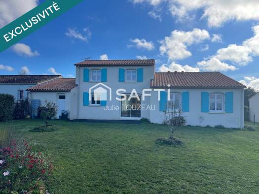 Pavillon à vendre 279 000 € 6 pièces 4 chambres 129 m² 1 013 m² de terrain Taillebourg 17350