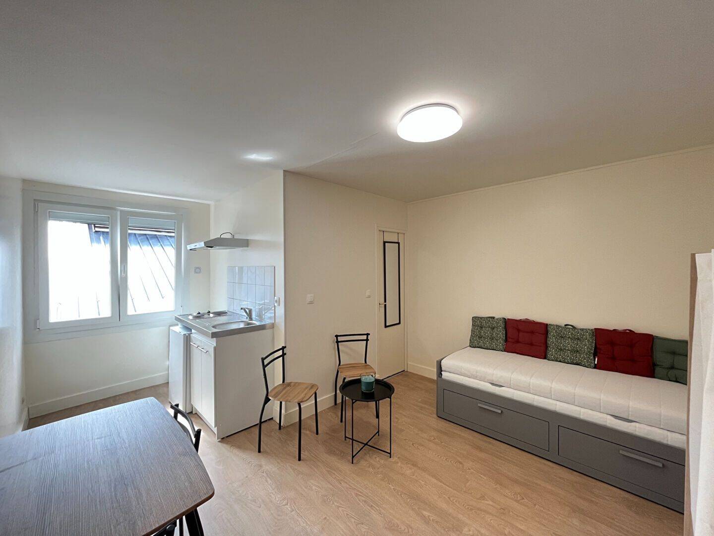 Appartement 1 pièce 20 m² · à Reims · 19,5 m² · 460 €