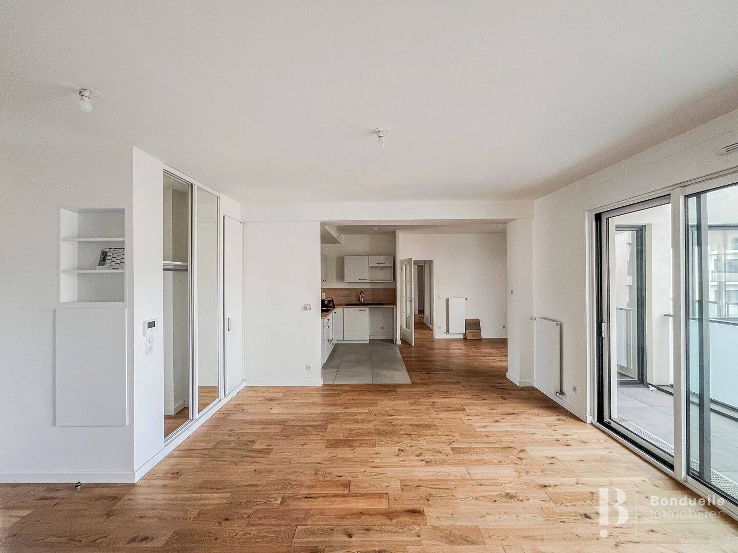 Appartement 5 pièces 106 m² · à Issy-les-Moulineaux · 106,4 m² · 3 000 €/mois
