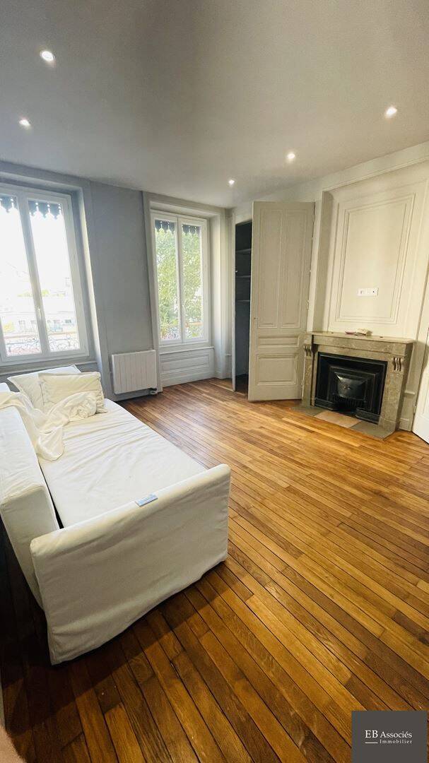 Appartement 2 pièces 48 m² · à Lyon 3ème Arrondissement · 48 m² · 830 €/mois