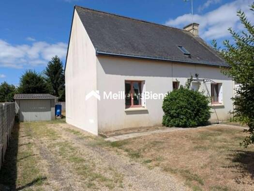 Maison à vendre 187 200 € 5 pièces 4 chambres 107,4 m² 635 m² de terrain Sud et Bourg Guer 56380