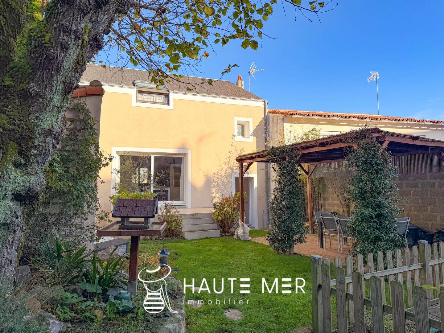 Maison 10 pièces 237 m² · à Les Sables-d'Olonne · 237 m² · 1 248 000 €