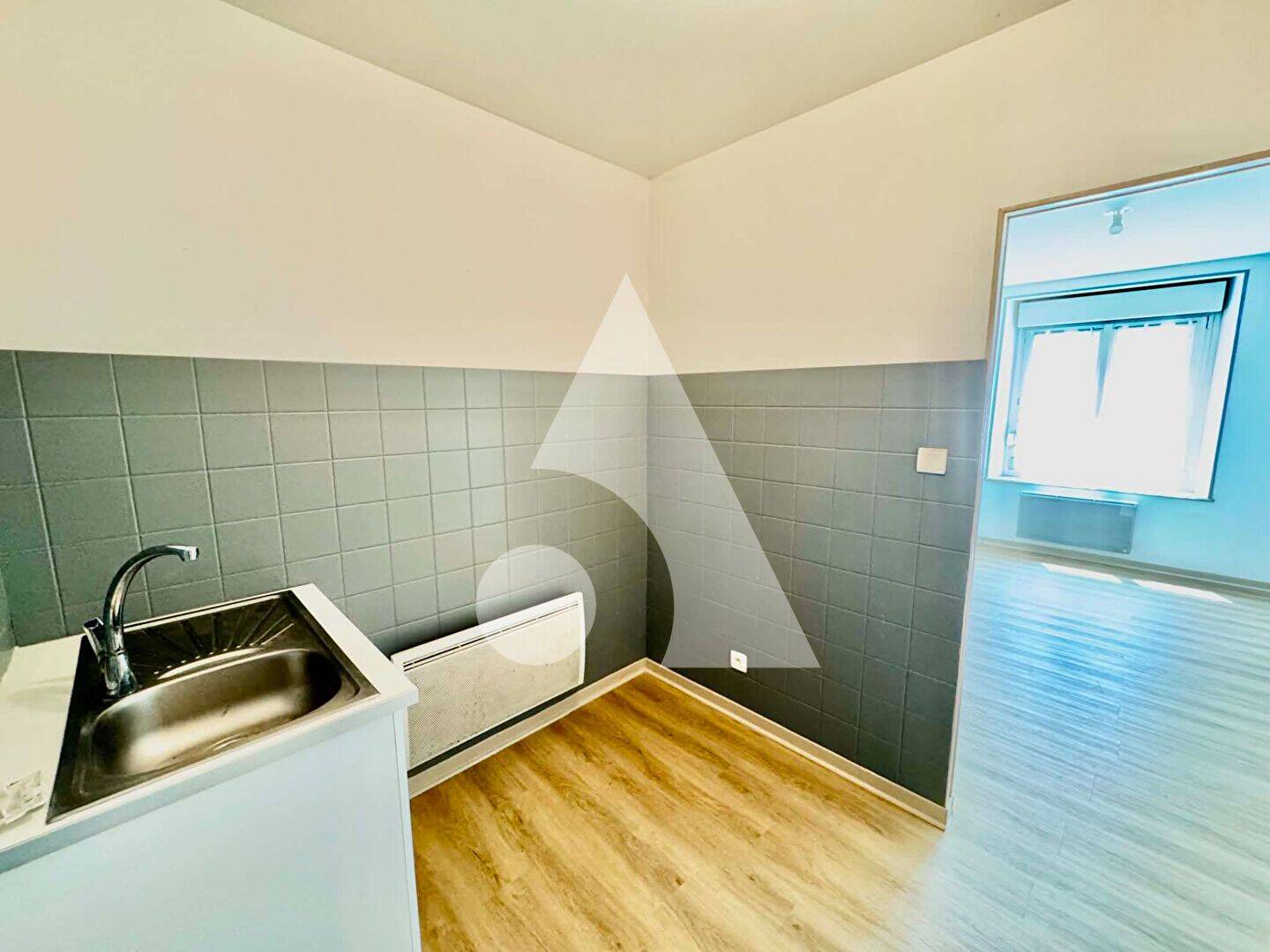 Appartement 1 pièce 23 m² · à Neufchâteau · 22,8 m² · 280 €