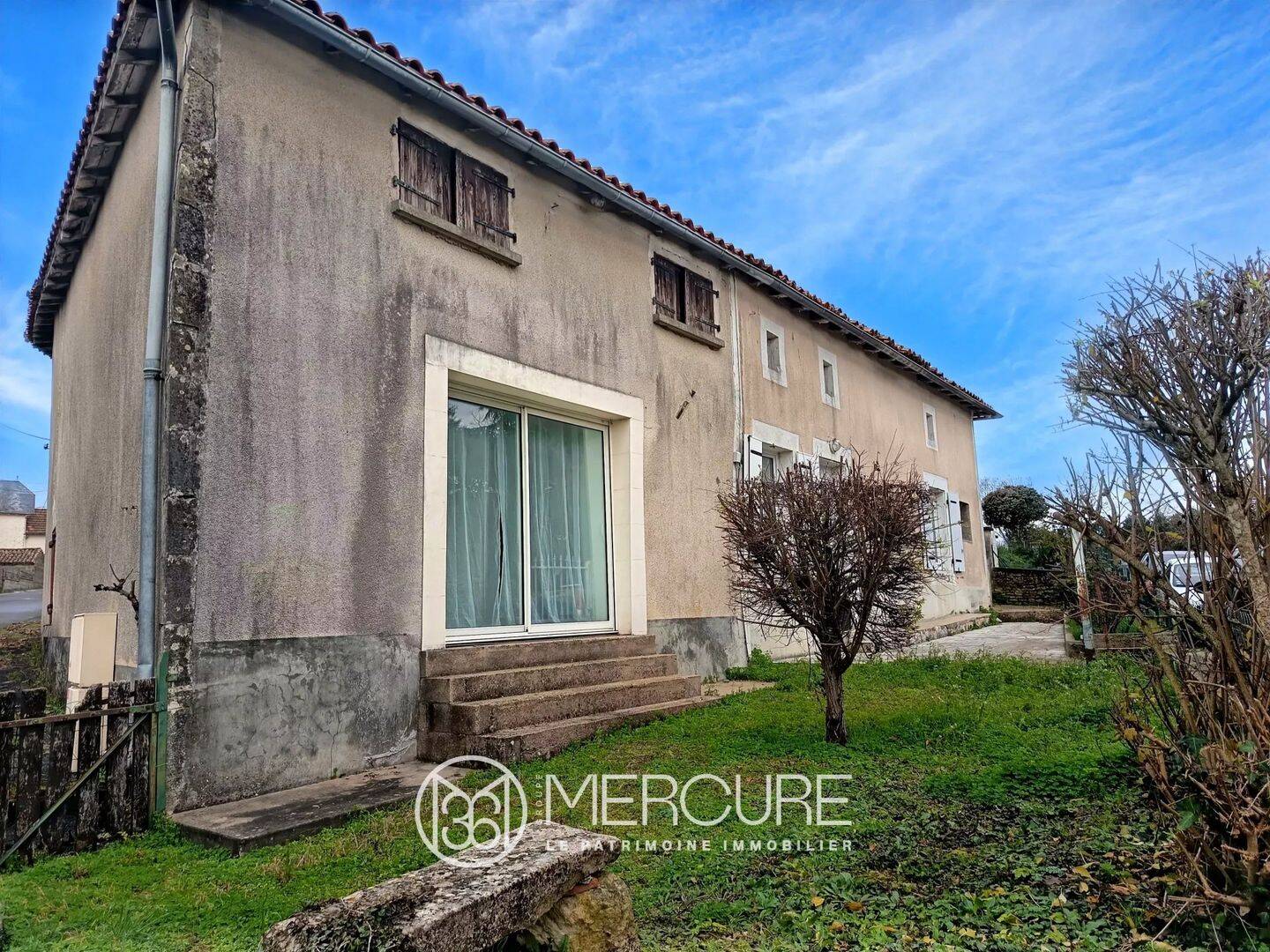 Maison 5 pièces 140 m² · à Saint-Pierre-d'Exideuil · 140 m² · 119 000 €