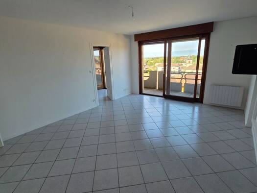 Duplex à vendre 348 000 € 3 pièces 2 chambres 95 m² Étage 2/2 Machilly 74140