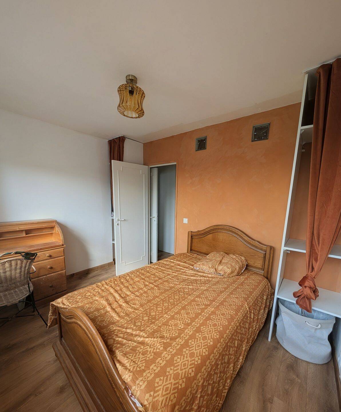 Appartement 4 pièces 70 m² · à Deuil-la-Barre · 70 m² · 560 €