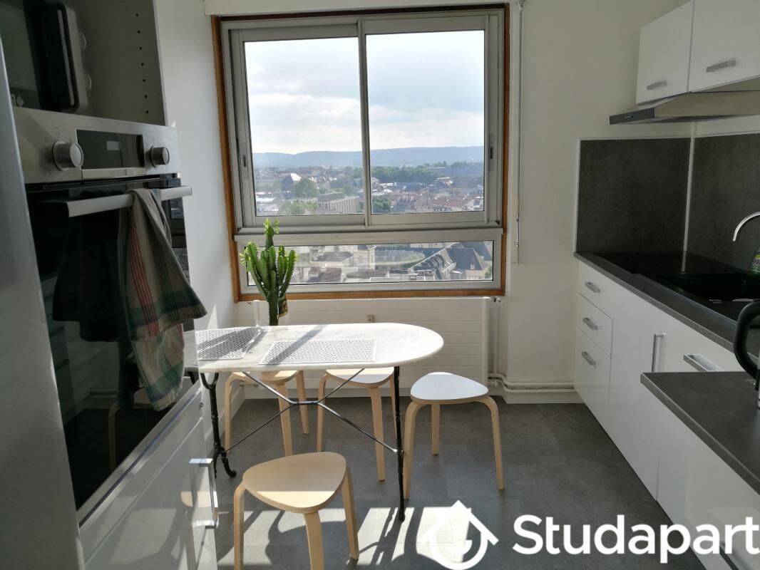 Appartement 3 pièces 77 m² · à Metz · 77 m² · 1 190 €
