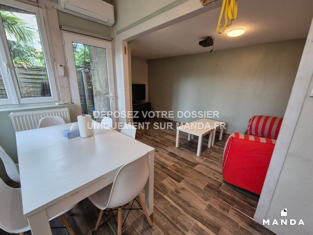 Appartement 4 pièces 82 m² · à Vaulx-en-Velin · 82 m² · 1 095 €