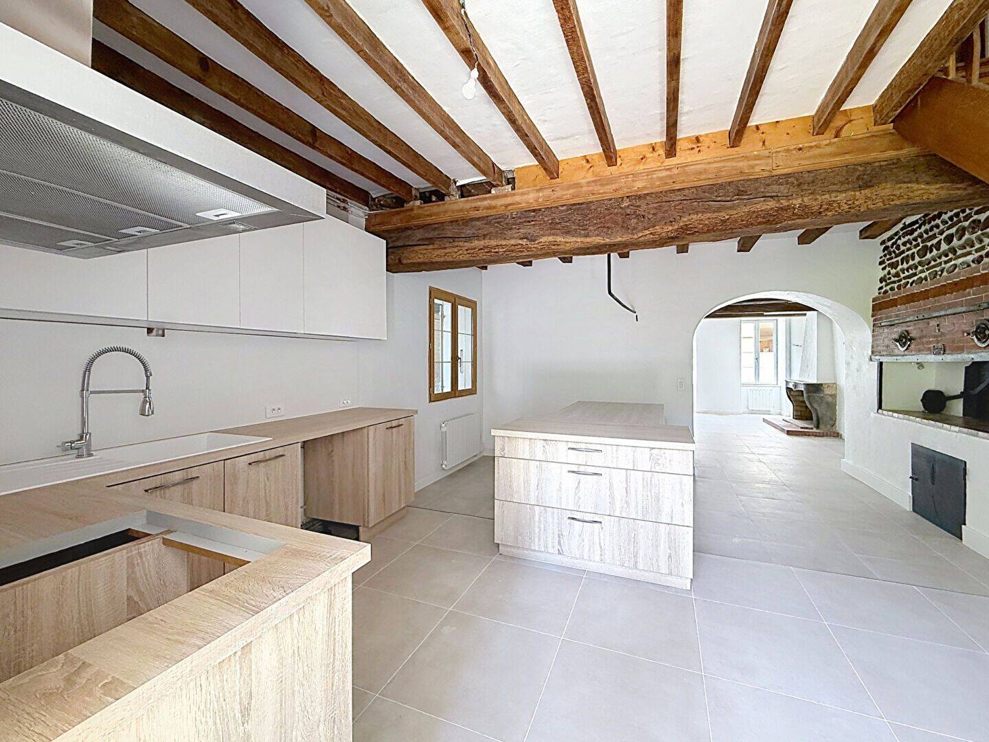 Maison 4 pièces 117 m² · à Chalamont · 116,5 m² · 199 000 €