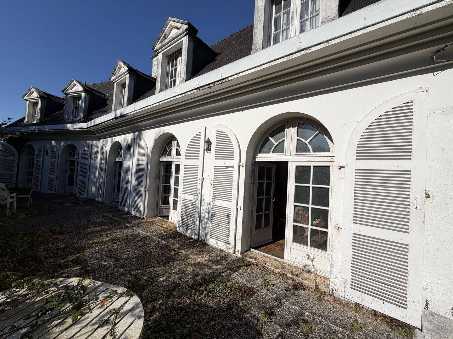 Maison 9 pièces 231 m² · à Lampaul-Guimiliau · 231 m² · 312 000 €