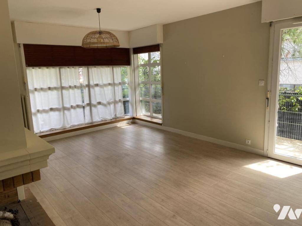 Maison 1 pièce 163 m² · à Dijon · 163 m² · 1 770 €/mois