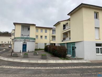 Local commercial à louer 2 550 € 191 m² de surface de vente Toul 54200