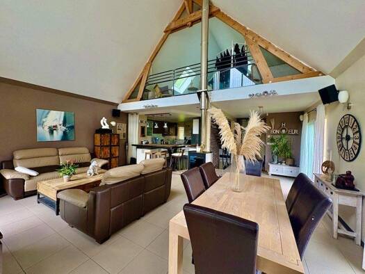 Maison à vendre 850 000 € 7 pièces 3 chambres 155 m² 854 m² de terrain Châteaufort 78117