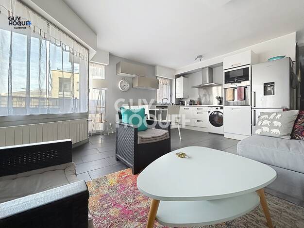 Appartement à vendre 230 000 € 2 pièces 1 chambre 48 m² Étage 2/6 L'Orangerie-Centre Ville Eaubonne 95600