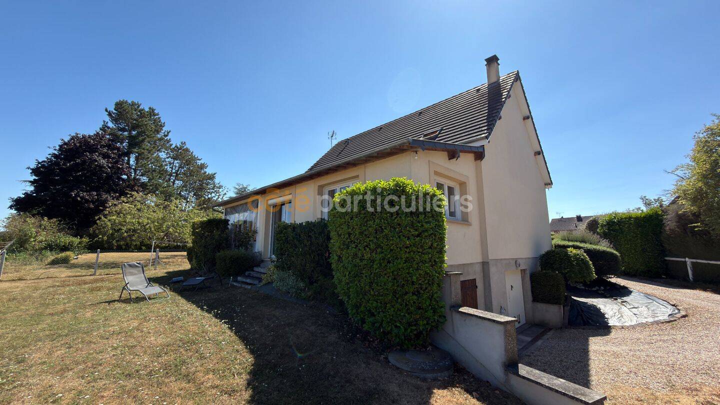 Maison 6 pièces 160 m² · à Saint-Sébastien-de-Morsent · 160 m² · 255 000 €