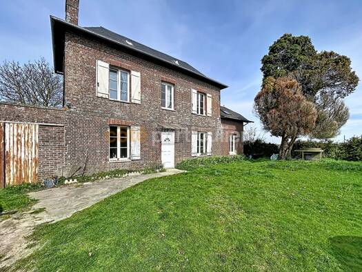 Maison à vendre 162 500 € 3 pièces 2 chambres 85 m² 5 600 m² de terrain Grand Bourgtheroulde 27520