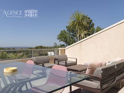 Appartement à vendre 1 145 000 € 4 pièces 3 chambres 160 m² Étage 1/1 Saint Mitre les Granettes Pey Blanc Aix-en-Provence 13090