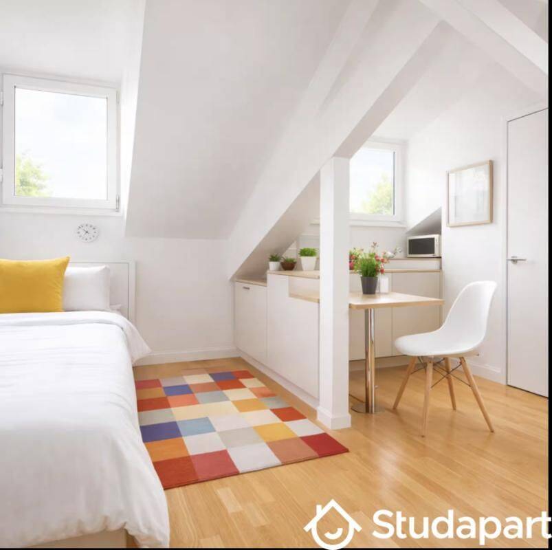 Appartement 1 pièce 10 m² · à Nice · 10 m² · 930 €/mois