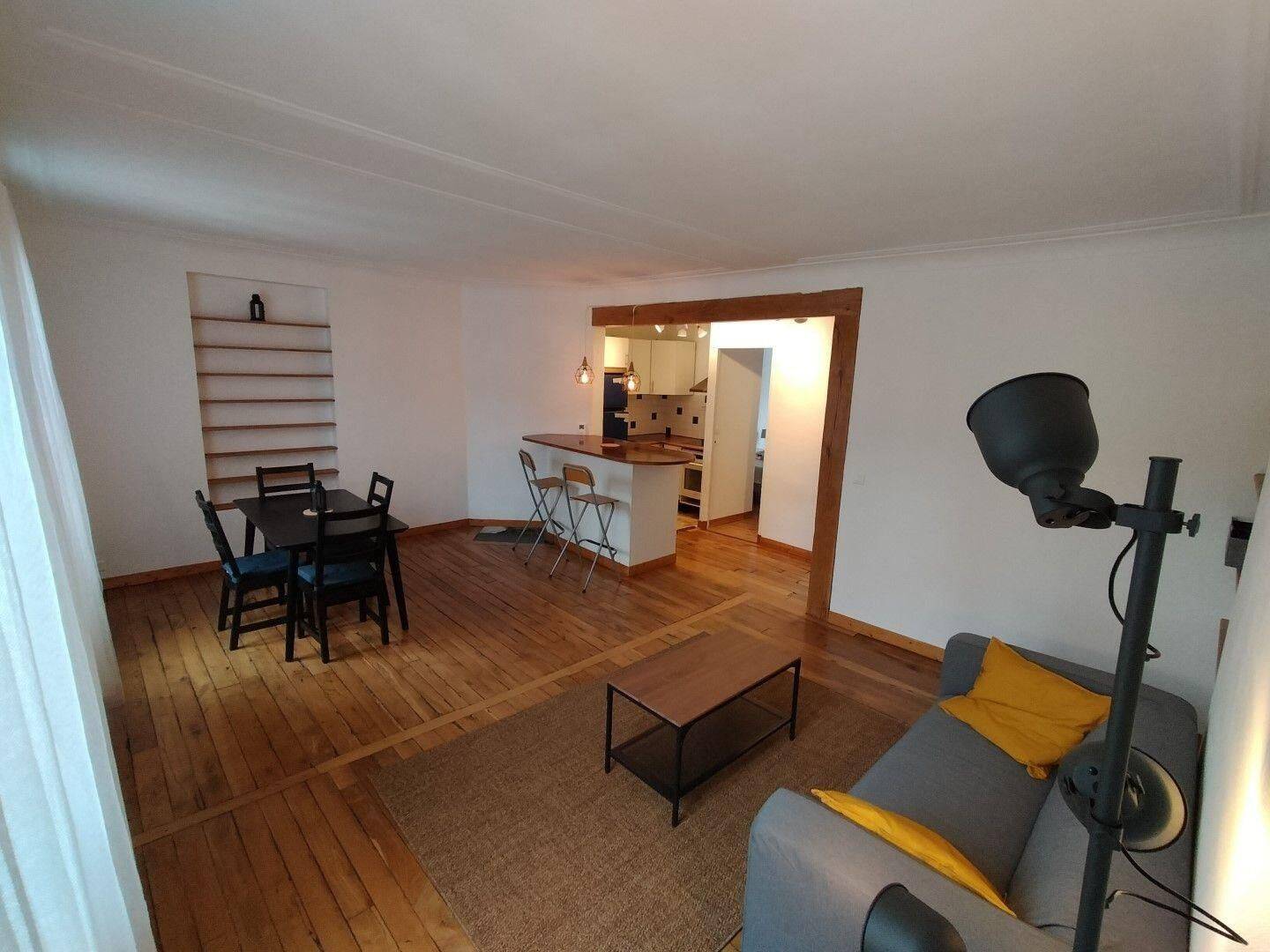 Appartement 2 pièces 46 m² · à Paris 17ème Arrondissement · 46 m² · 1 650 €
