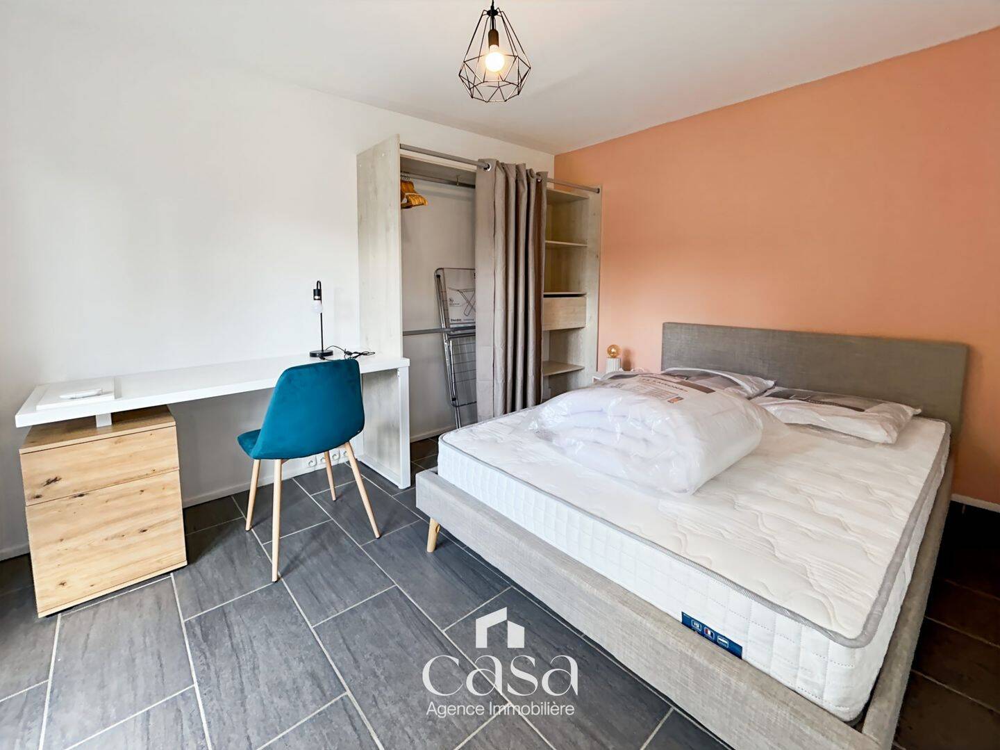 1 pièce 10 m² · à Hérouville-Saint-Clair · 10,1 m² · 450 €