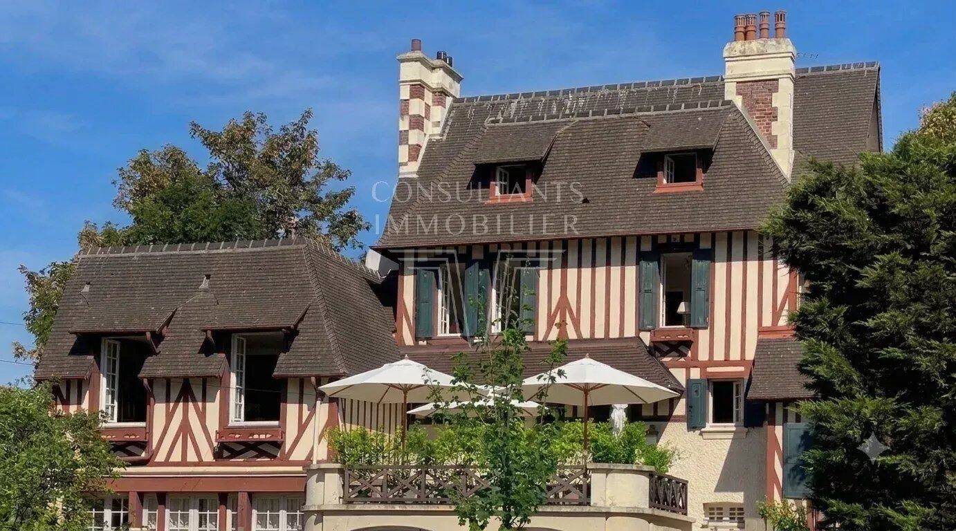 Maison 11 pièces 235 m² · à Deauville · 235 m² · 1 890 000 €
