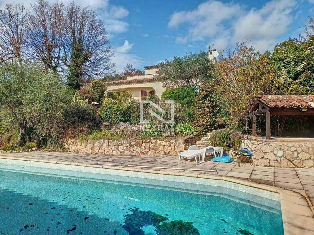 Maison 6 pièces 160 m² · à Tourrettes · 160 m² · 785 000 €