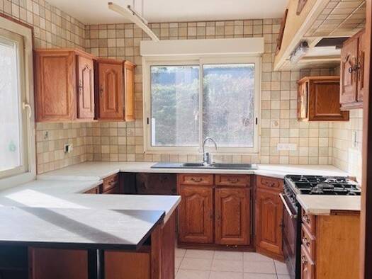 Maison à vendre 196 840 € 5 pièces 3 chambres 618 m² de terrain Luynes 37230