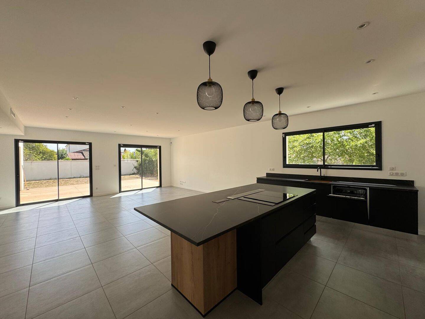 Maison 5 pièces 140 m² · à Toulouse · 140 m² · 2 000 €/mois