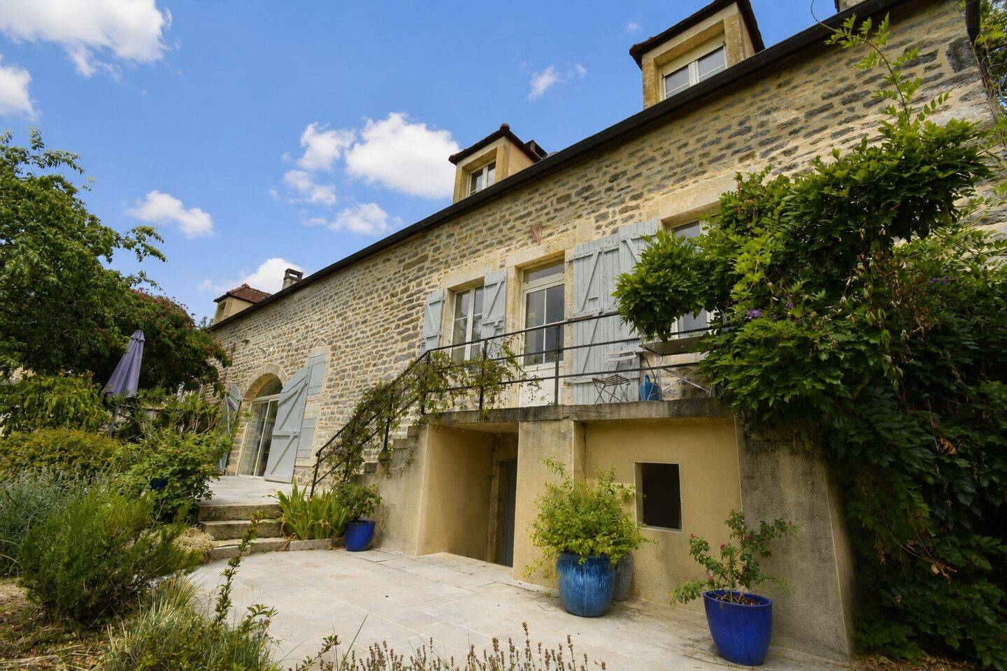 Maison 6 pièces 230 m² · à Mavilly-Mandelot · 230 m² · 645 000 €