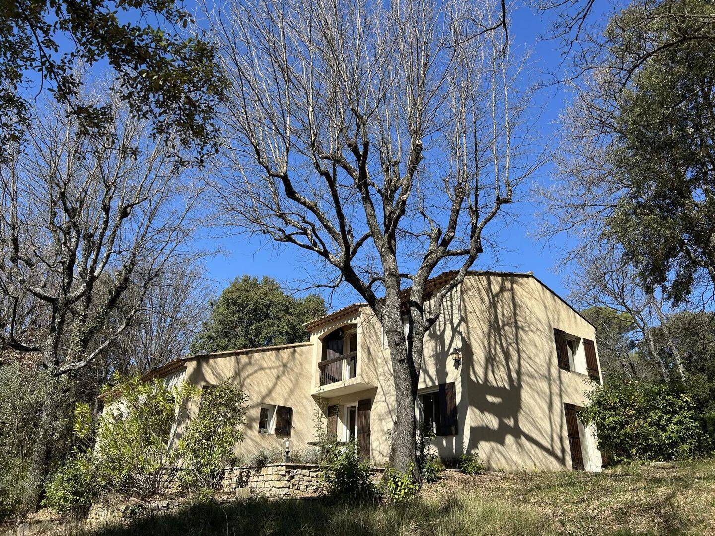 Maison 5 pièces 150 m² · à La Tour-d'Aigues · 150 m² · 445 000 €