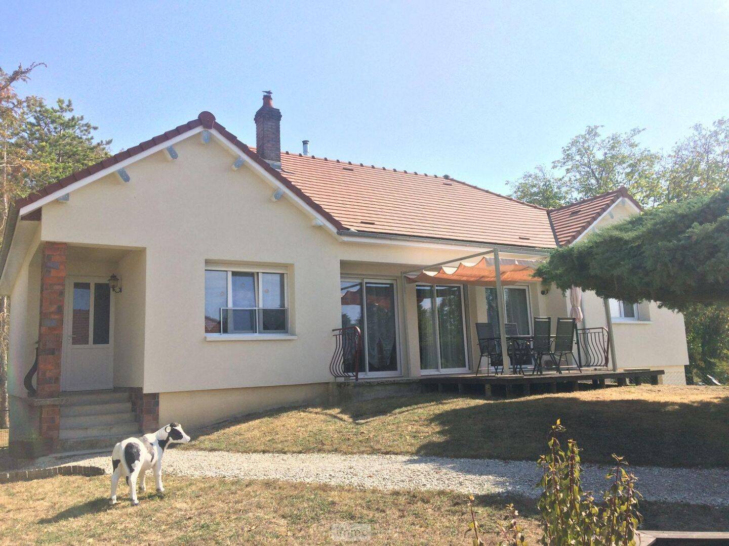 Maison 4 pièces 122 m² · à Saint-Parres-lès-Vaudes · 122,3 m² · 900 €
