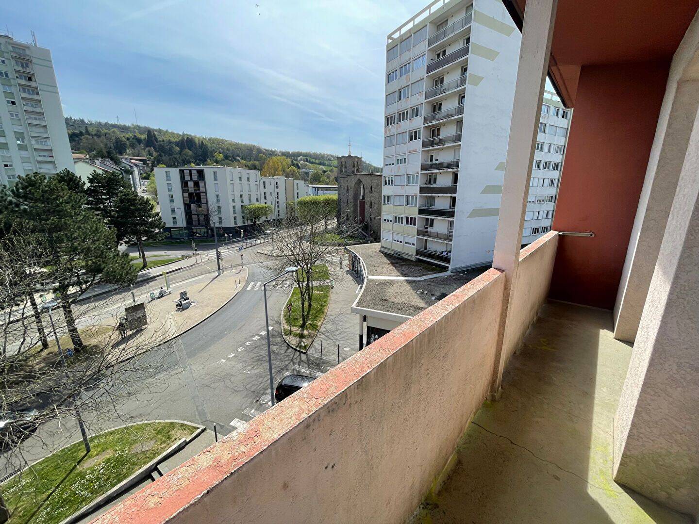 Appartement 4 pièces 62 m² · à Saint-Étienne · 62 m² · 491 €