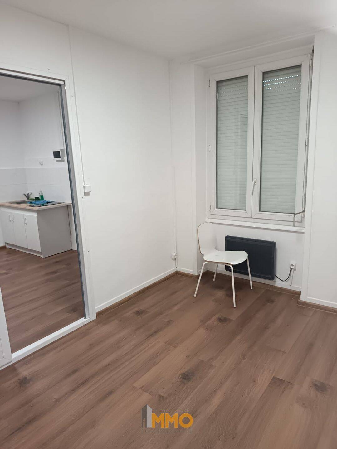 Appartement 1 pièce 27 m² · à Décines-Charpieu · 26,7 m² · 750 €/mois