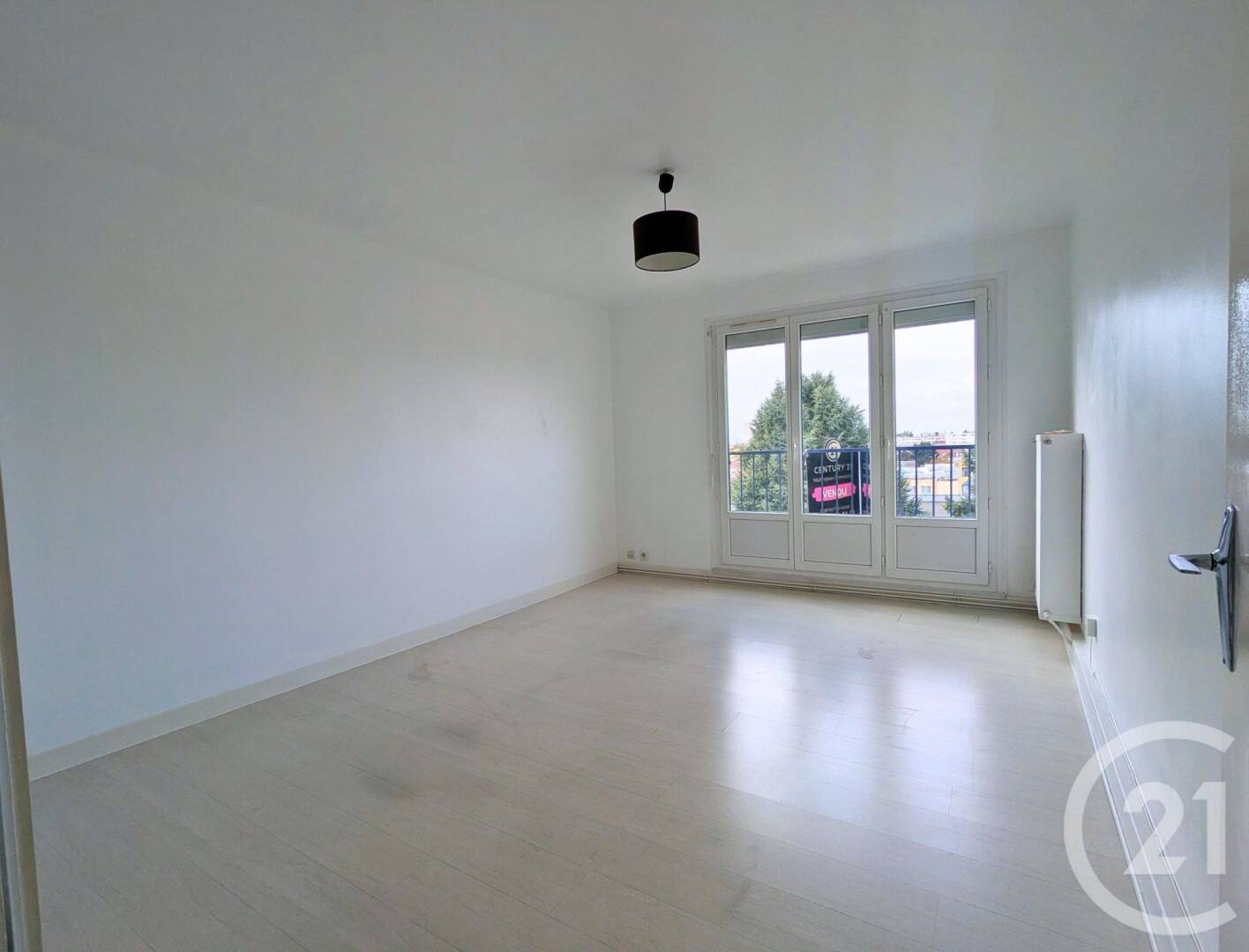 Appartement 3 pièces 67 m² · à Chartres · 67,1 m² · 95 000 €