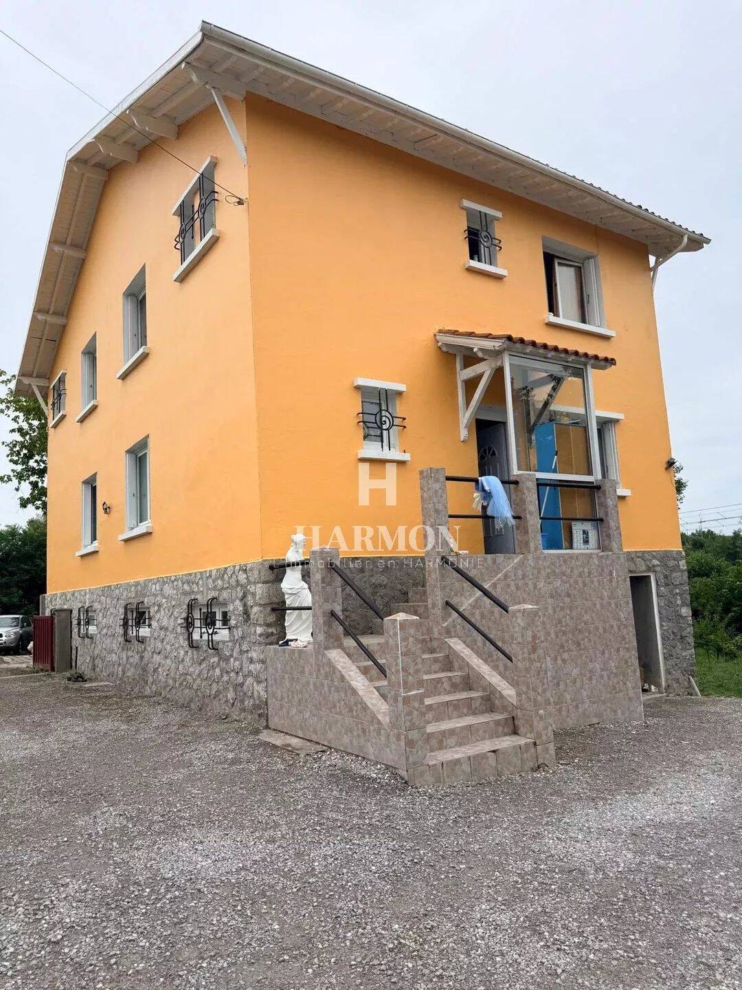 Appartement 10 pièces 170 m² · à Orthez · 170 m² · 199 000 €