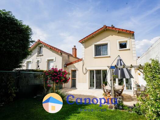 Maison à vendre 609 000 € 5 pièces 3 chambres 86 m² 305 m² de terrain Coteau Cachan 94230