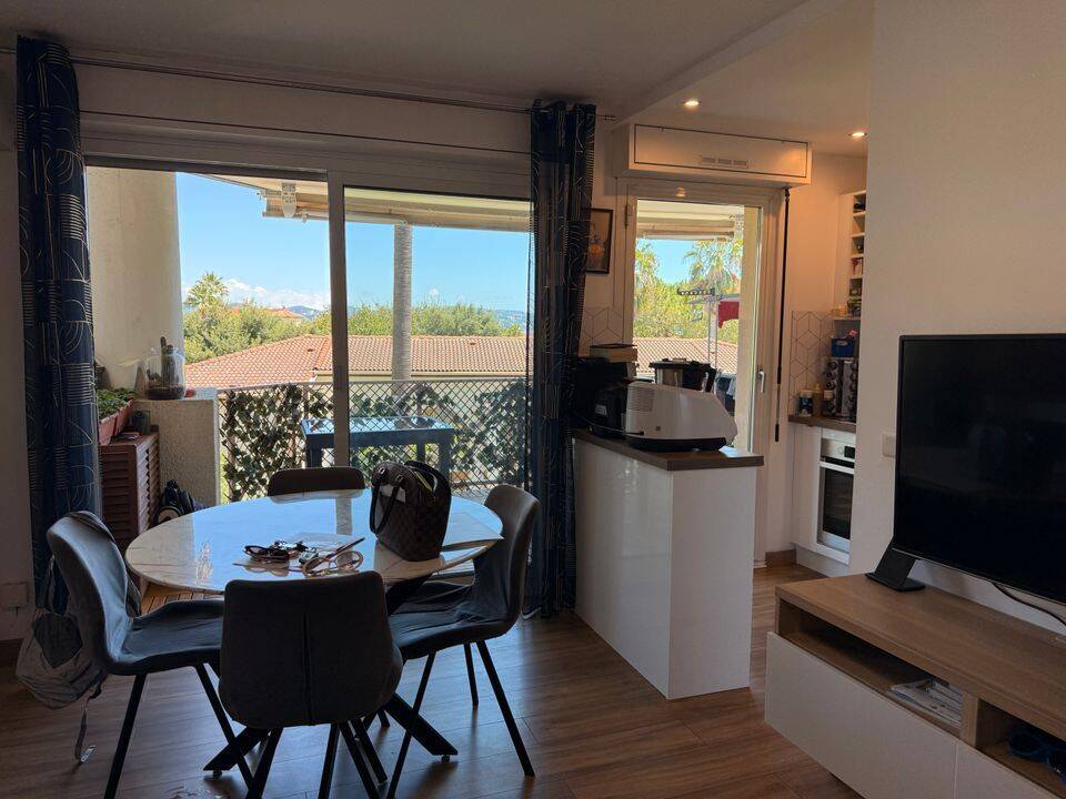 Appartement 2 pièces 39 m² · à Mandelieu-la-Napoule · 39 m² · 1 180 €