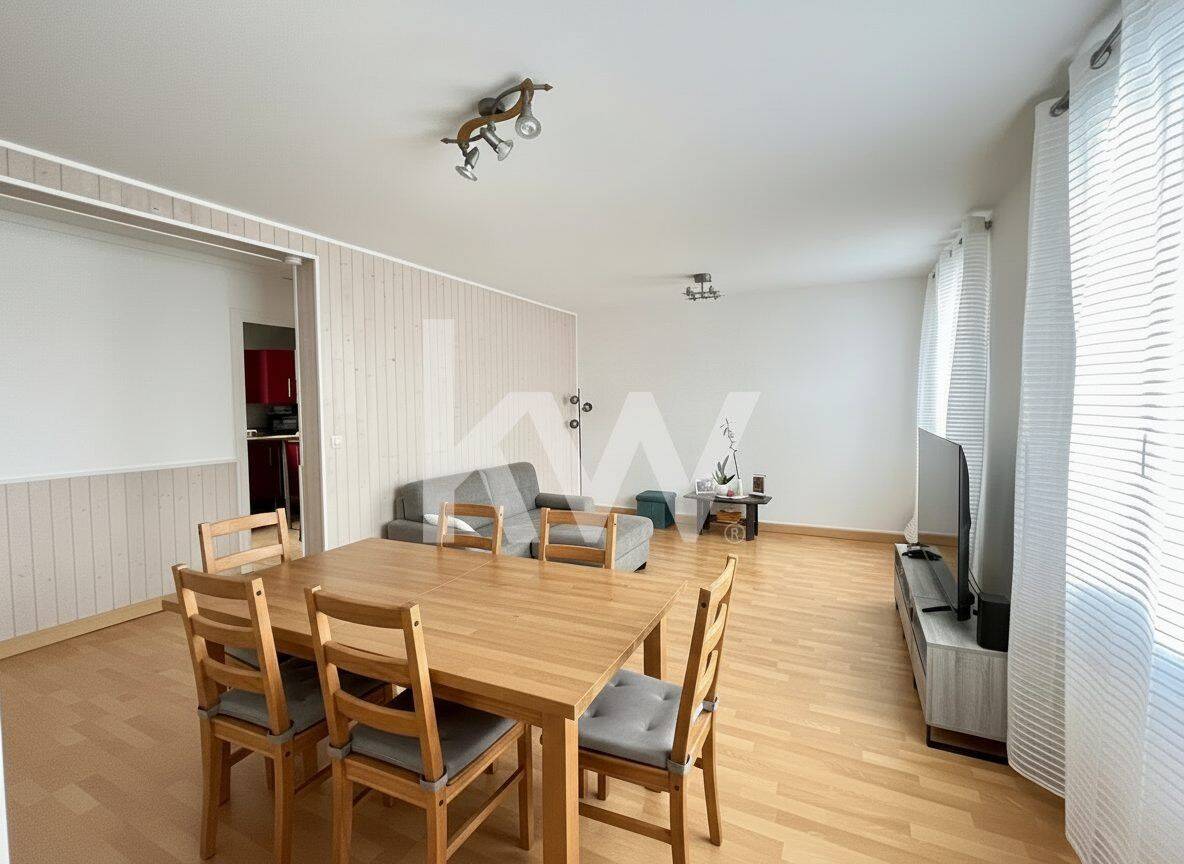 Appartement 5 pièces 81 m² · à Saint-Jean-de-la-Ruelle · 81 m² · 114 000 €