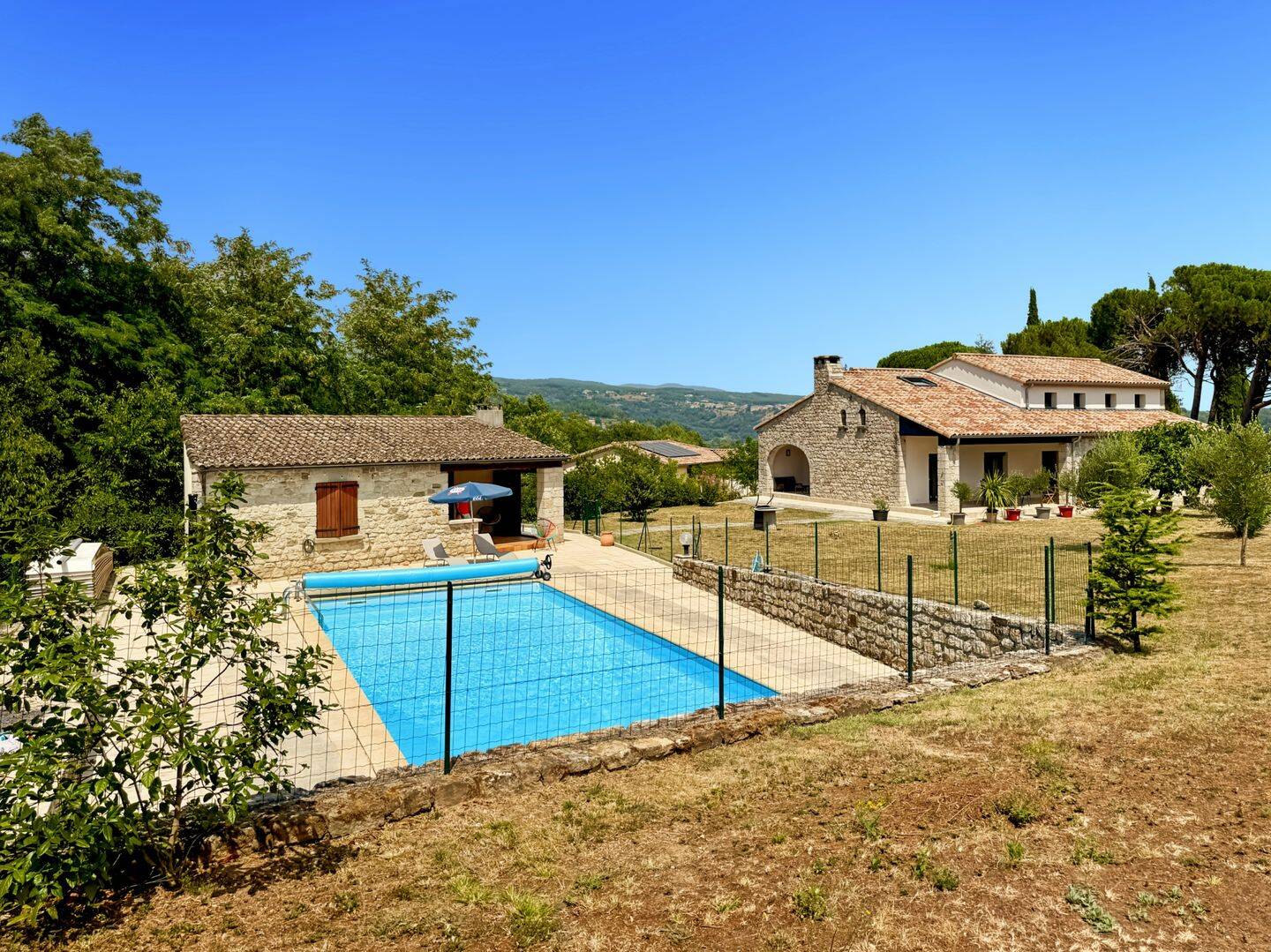 Maison 8 pièces 206 m² · à Joyeuse · 206 m² · 650 000 €