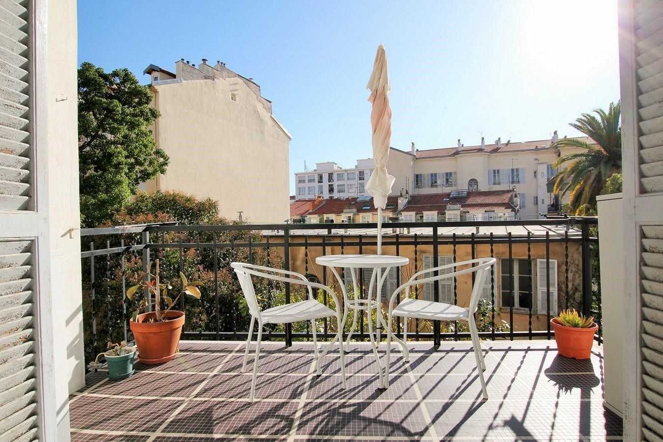 Appartement 1 pièce 39 m² · à Nice · 39 m² · 298 000 €