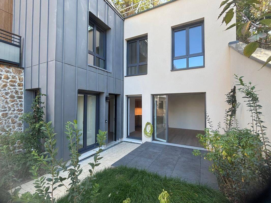 Appartement 5 pièces 106 m² · à Fontenay-sous-Bois · 106 m² · 3 200 €/mois