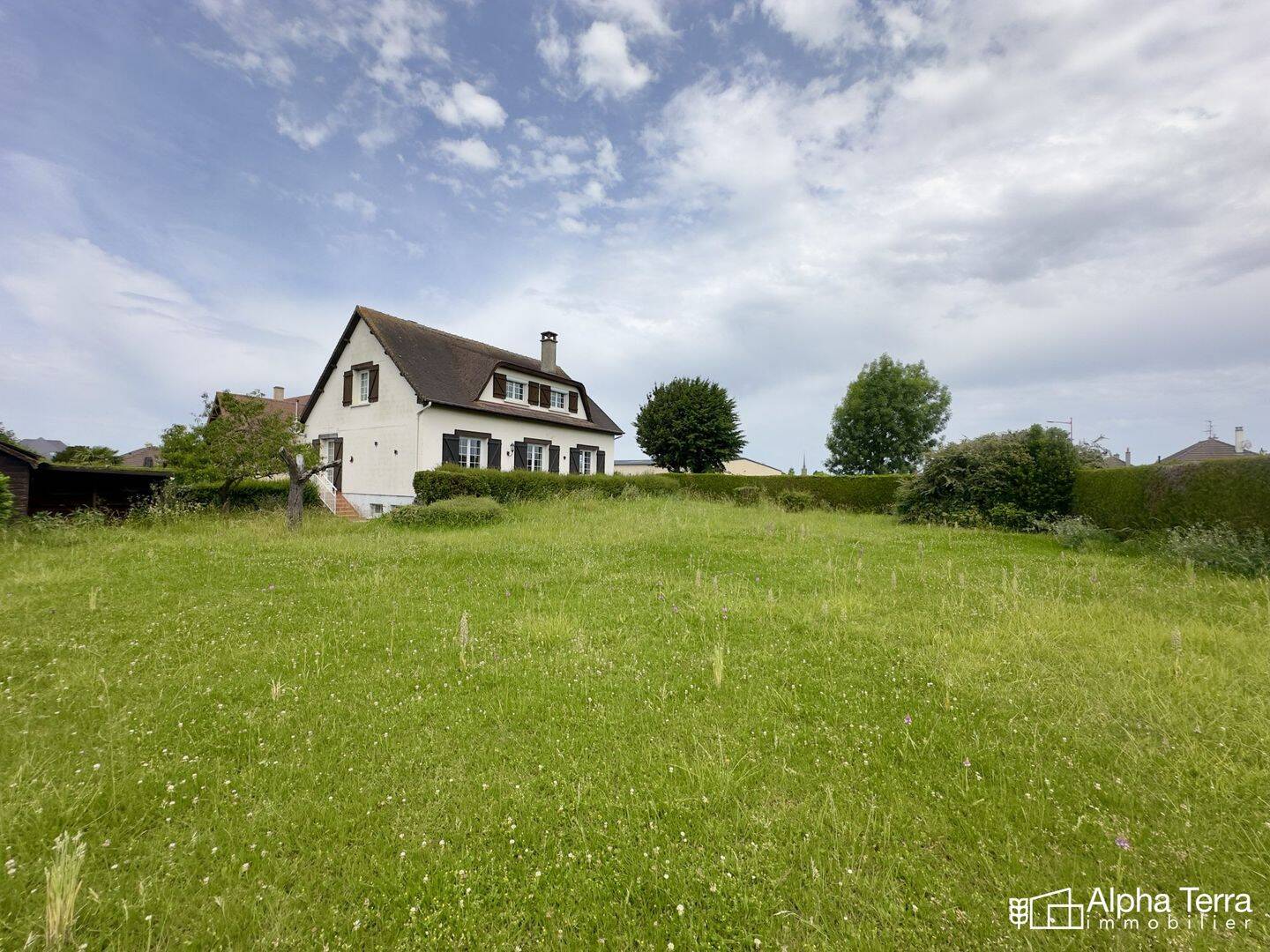 Maison 6 pièces 150 m² · à Saint-Martin-de-May · 150 m² · 275 600 €