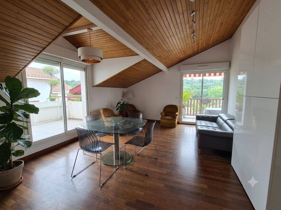 Appartement 3 pièces 71 m² · à Biarritz · 71,3 m² · 1 417 €