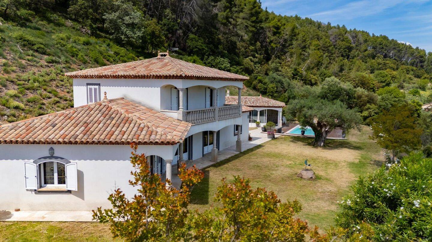 Maison 6 pièces 188 m² · à La Motte · 188,2 m² · 1 095 000 €