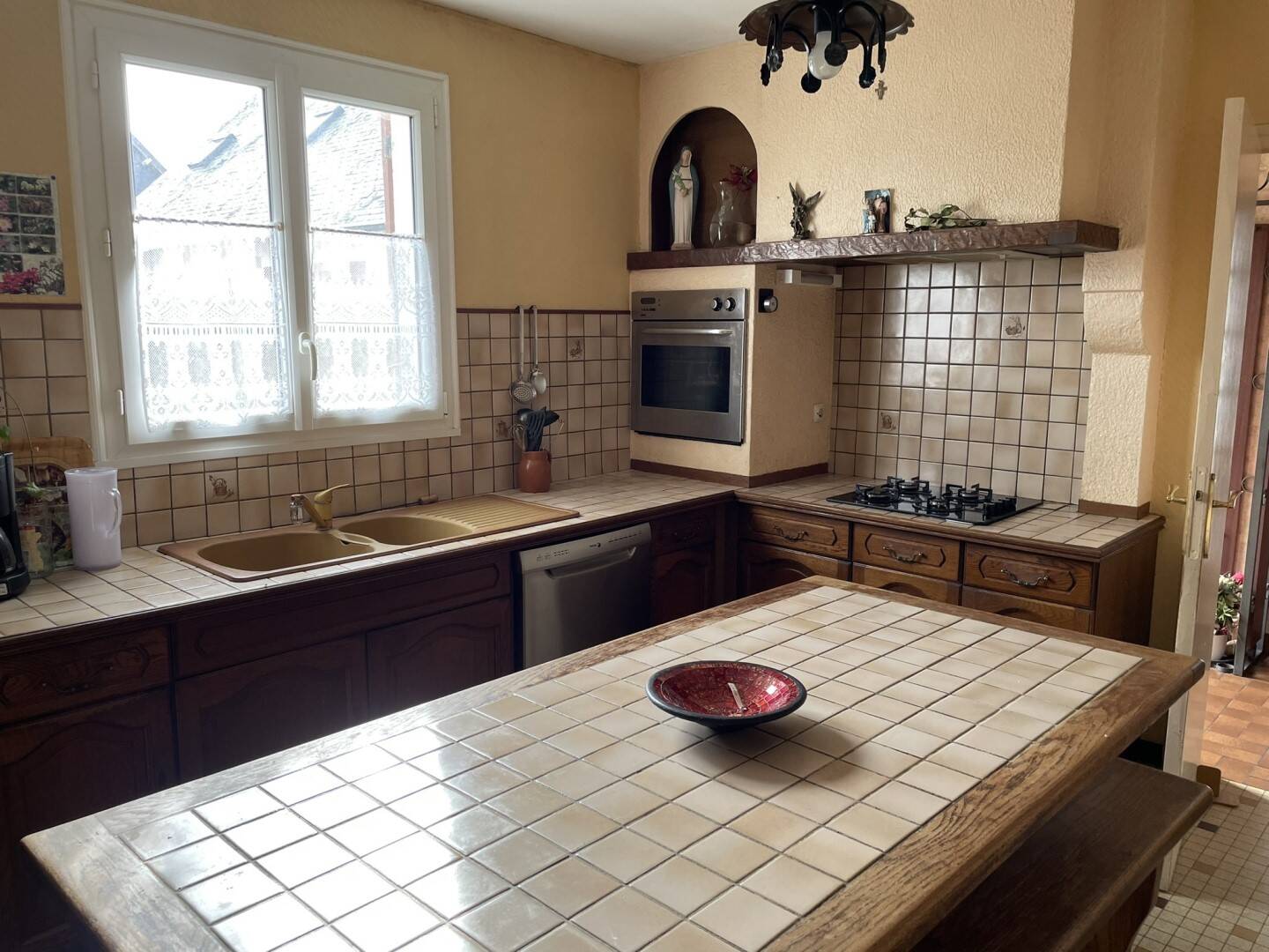 Maison 8 pièces 184 m² · à Saint-Lyphard · 184 m² · 329 600 €